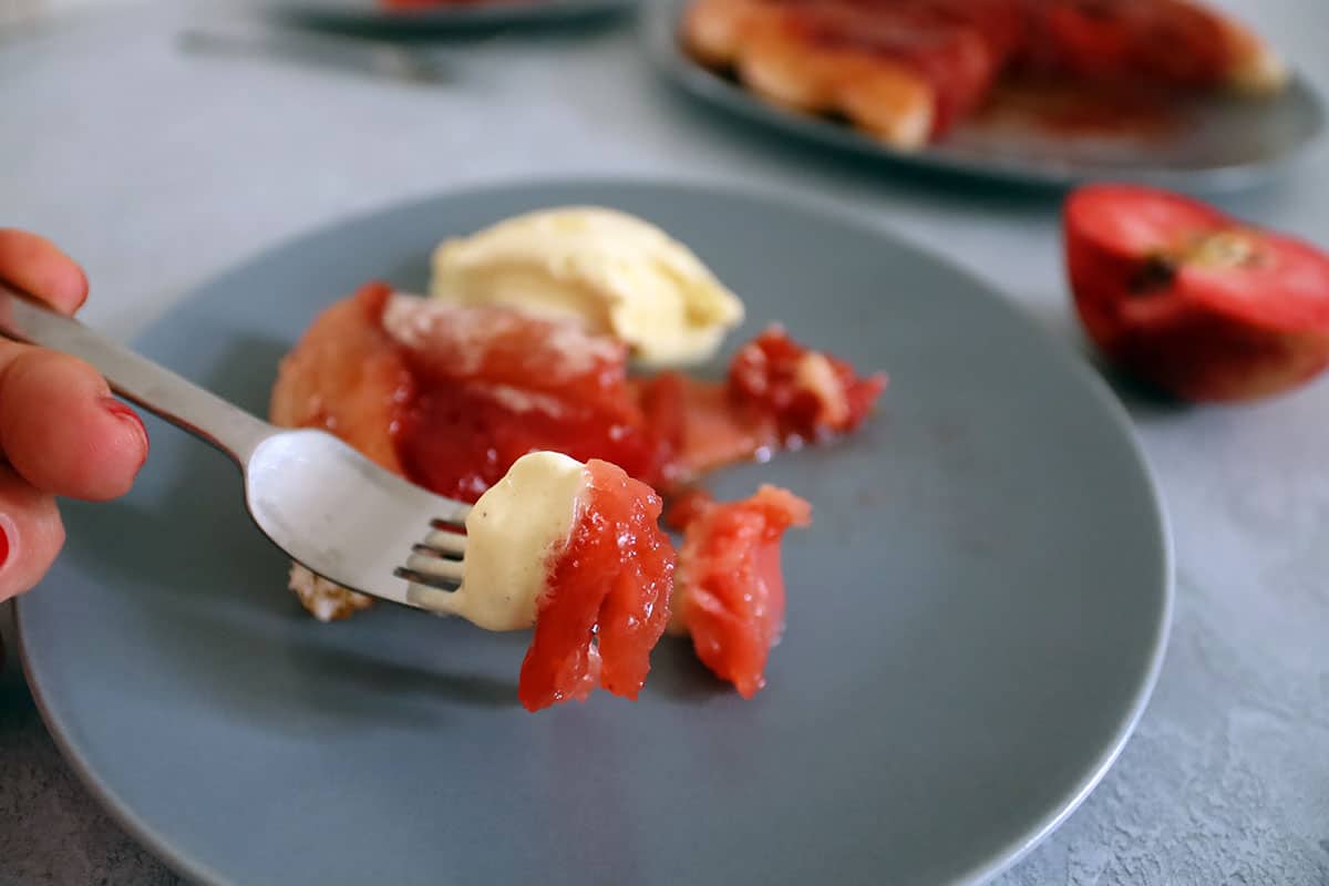 Tarte Tatin mit Vanilleeis